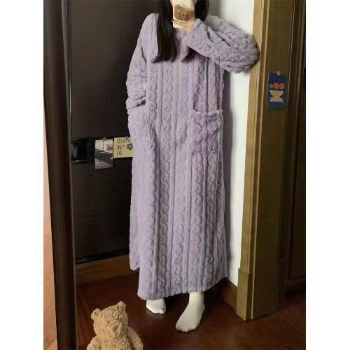 Winter Coral Fleece Sleepwear Women&#39;s Nightgown Long Night Dress Pajamas With Pockets Thickened Jacquard Dress Warm Home Clothes