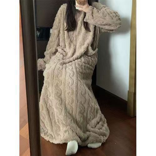 Winter Coral Fleece Sleepwear Women&#39;s Nightgown Long Night Dress Pajamas With Pockets Thickened Jacquard Dress Warm Home Clothes